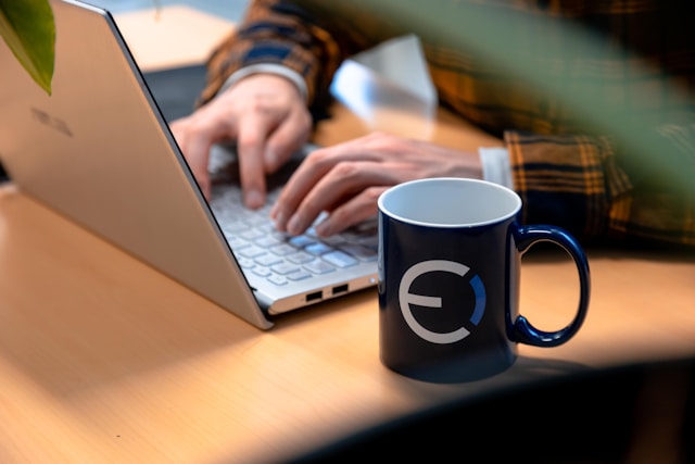 Retail business managing POS, inventory, and billing using ERP system